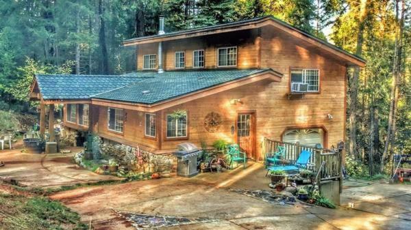 Foresthill A Lovely Cabin House At Way Woods Retreat With Outdoor Hot Tub! - By Sacred Hub Mgmt מראה חיצוני תמונה